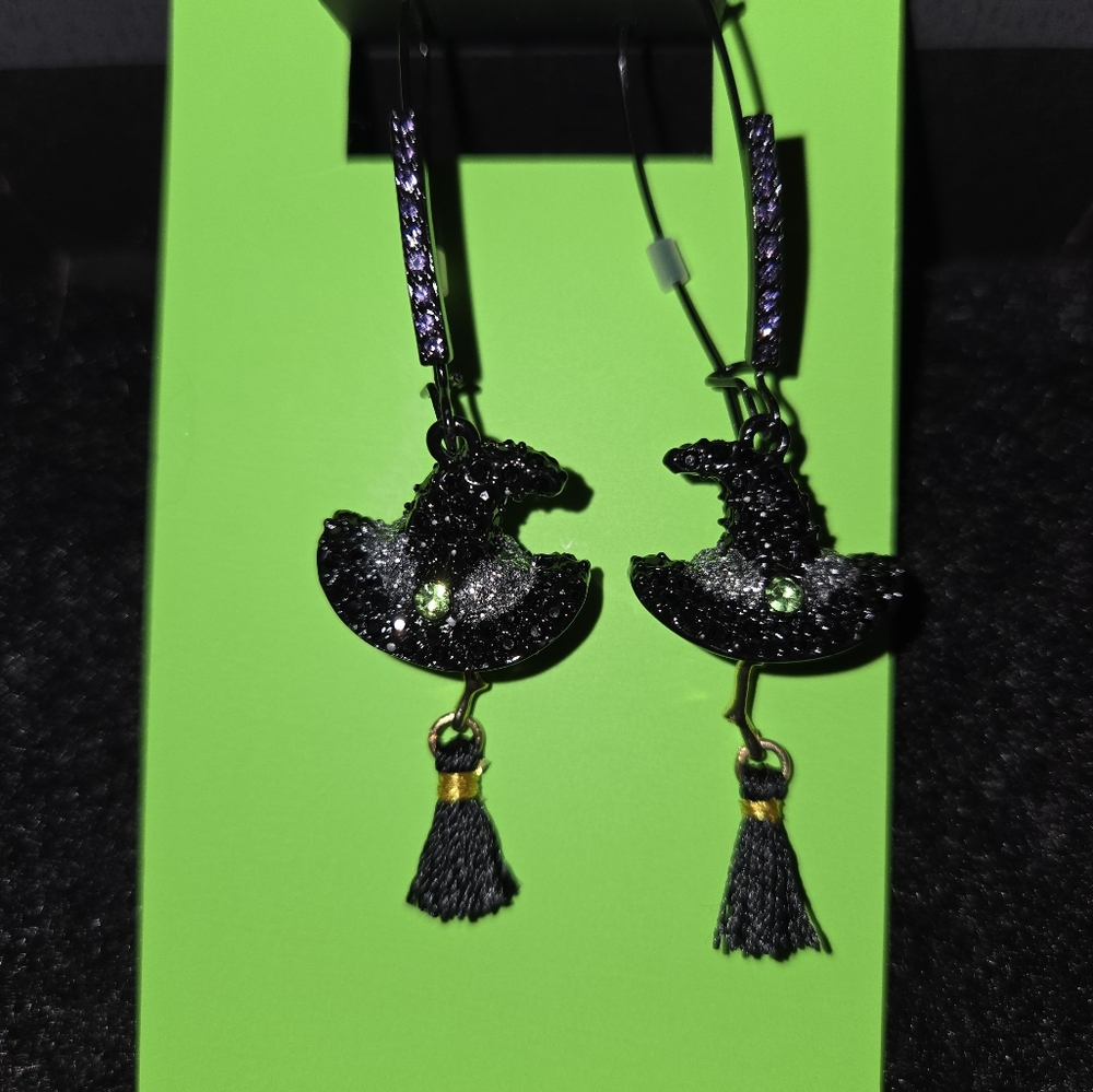 Betsey Johnson Black and Green Witch Hat Earrings